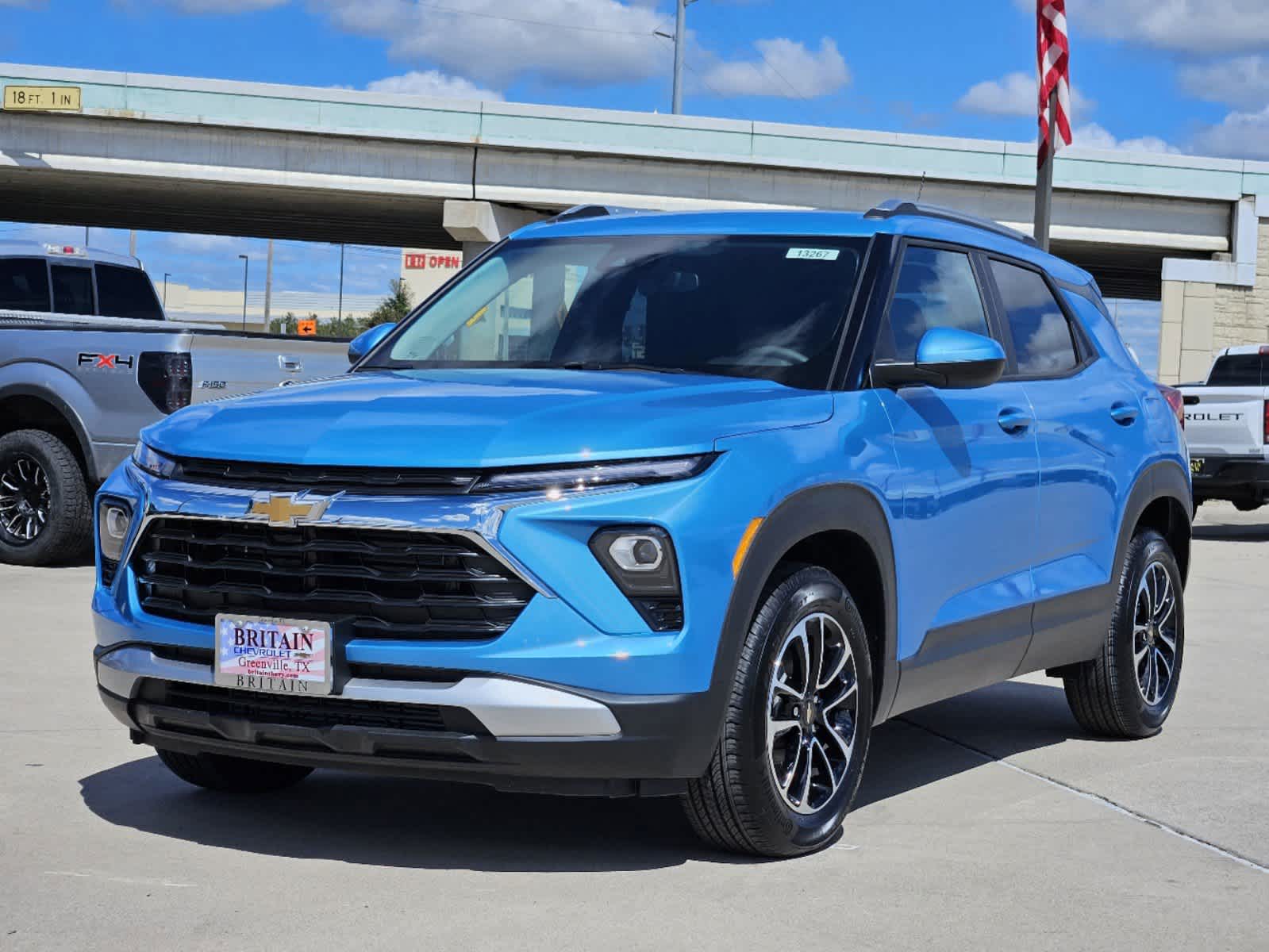 2025 Chevrolet TrailBlazer LT 2