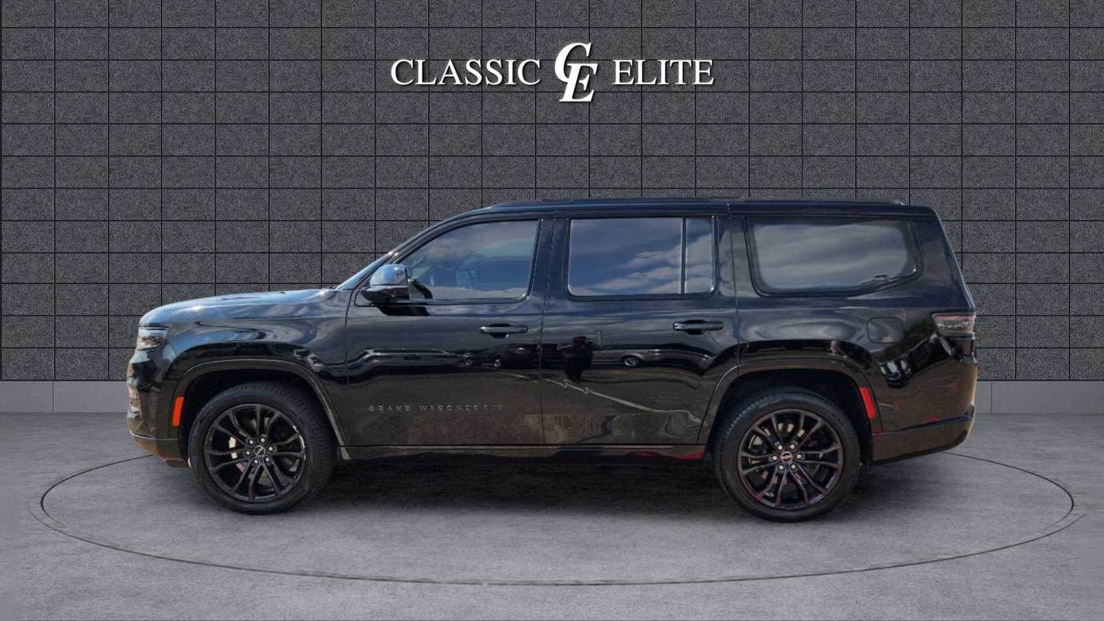 2022 Jeep Grand Wagoneer Series II Obsidian 7