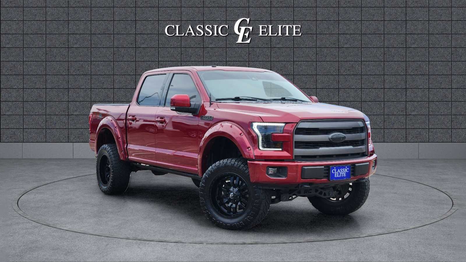 2017 Ford F-150 Lariat 4WD SuperCrew 5.5 Box 1