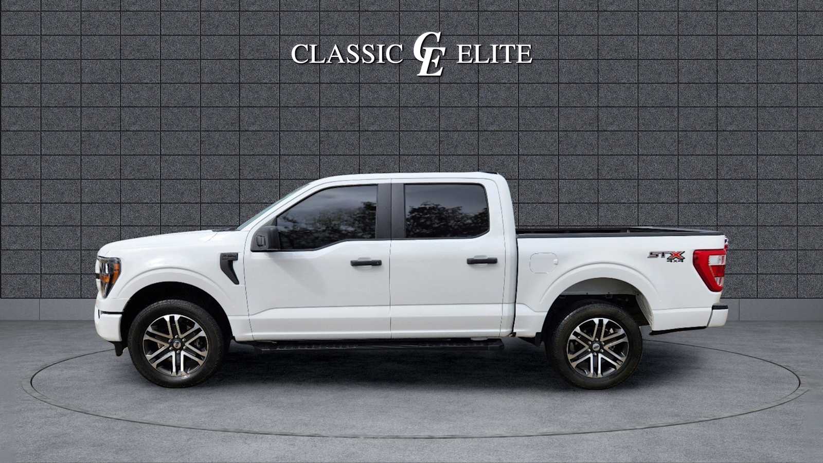 2023 Ford F-150 XL 4WD SuperCrew 5.5 Box 4