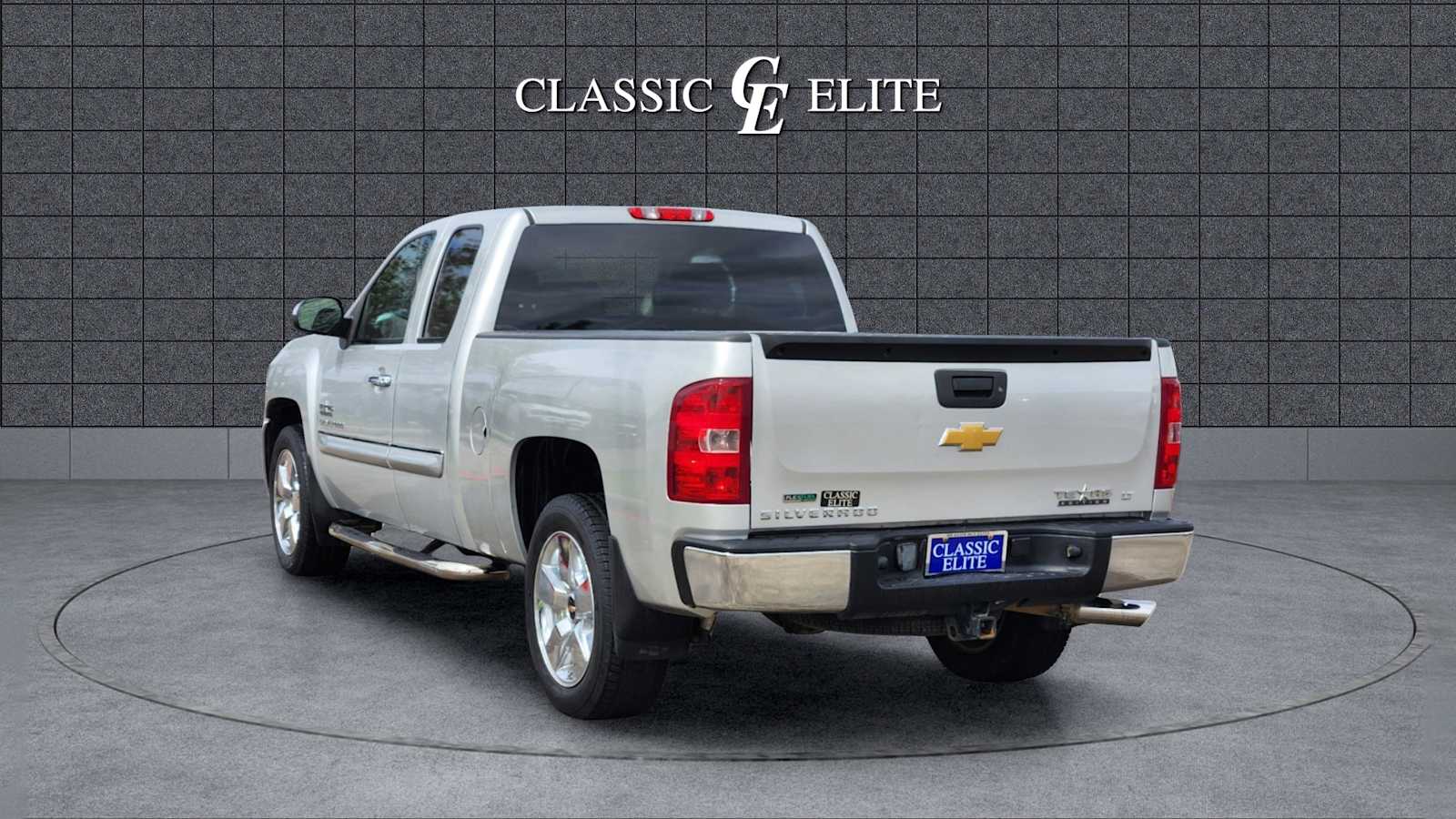 2011 Chevrolet Silverado 1500 LT 2WD Ext Cab 143.5 5