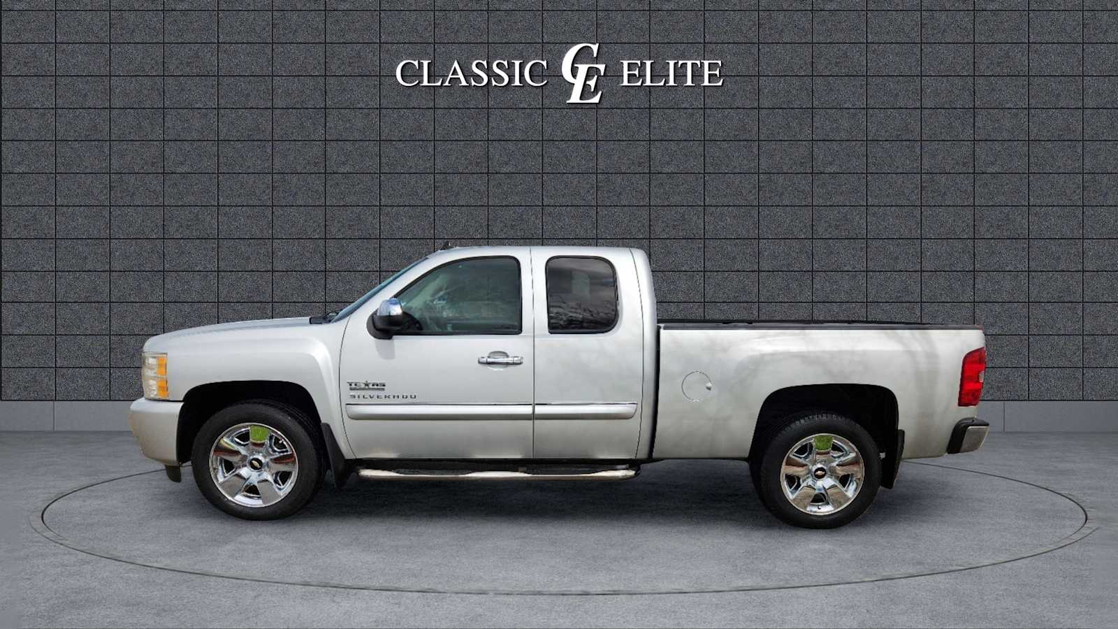 2011 Chevrolet Silverado 1500 LT 2WD Ext Cab 143.5 4