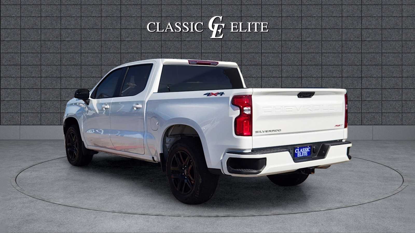 2023 Chevrolet Silverado 1500 RST 4WD Crew Cab 147 4