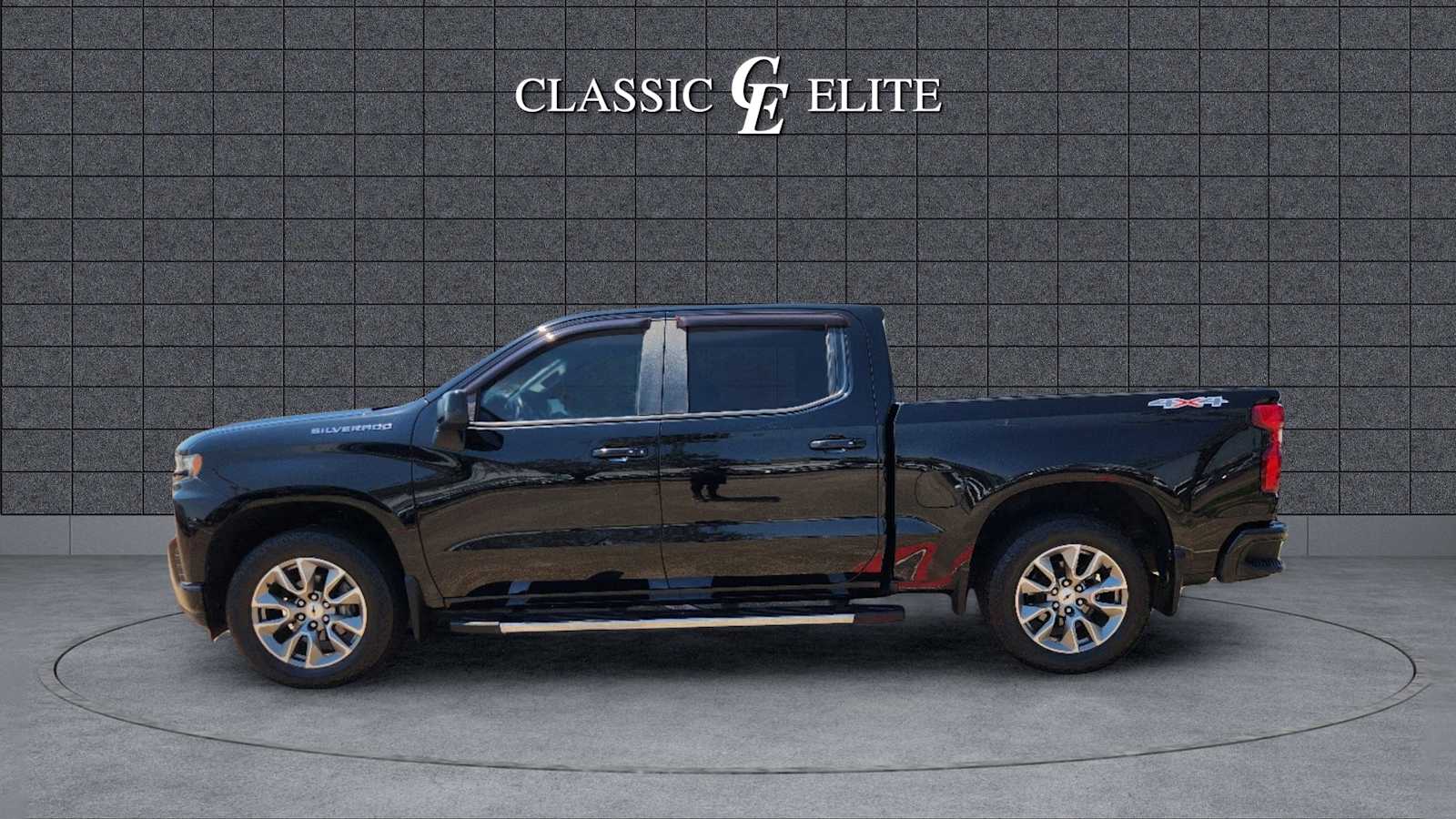 2019 Chevrolet Silverado 1500 RST 4WD Crew Cab 147 7