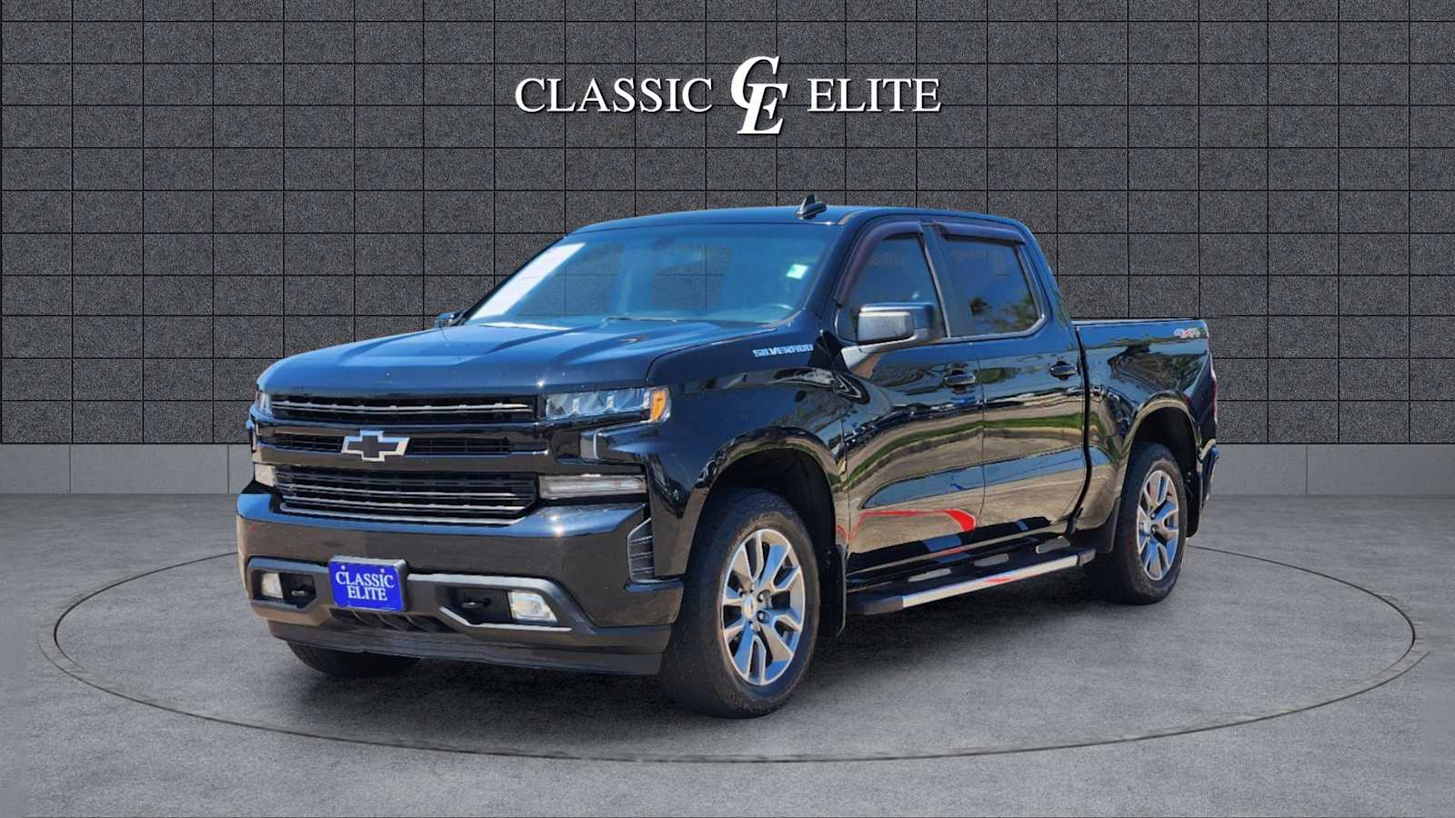 2019 Chevrolet Silverado 1500 RST 4WD Crew Cab 147 3