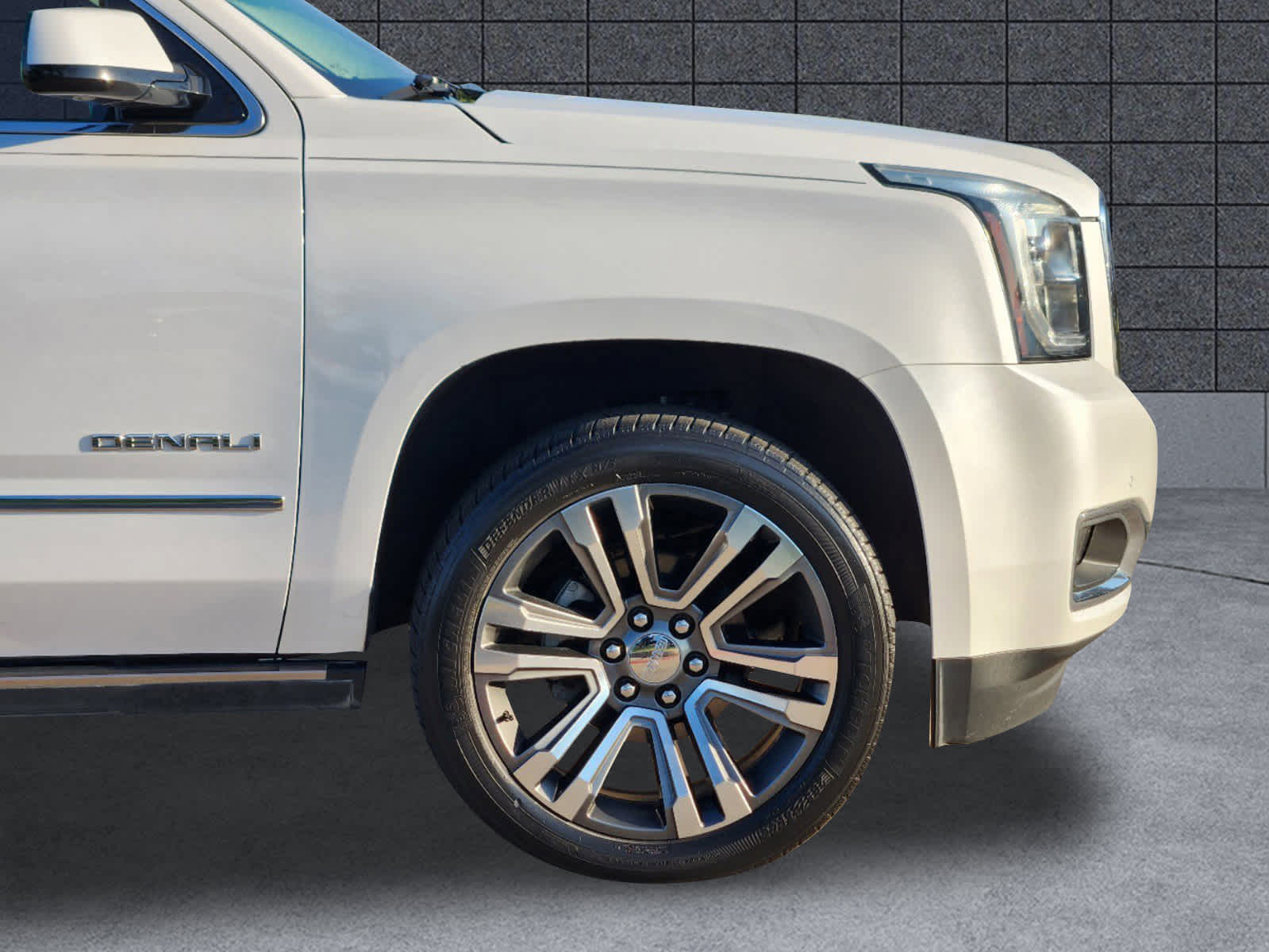 2018 GMC Yukon Denali 31