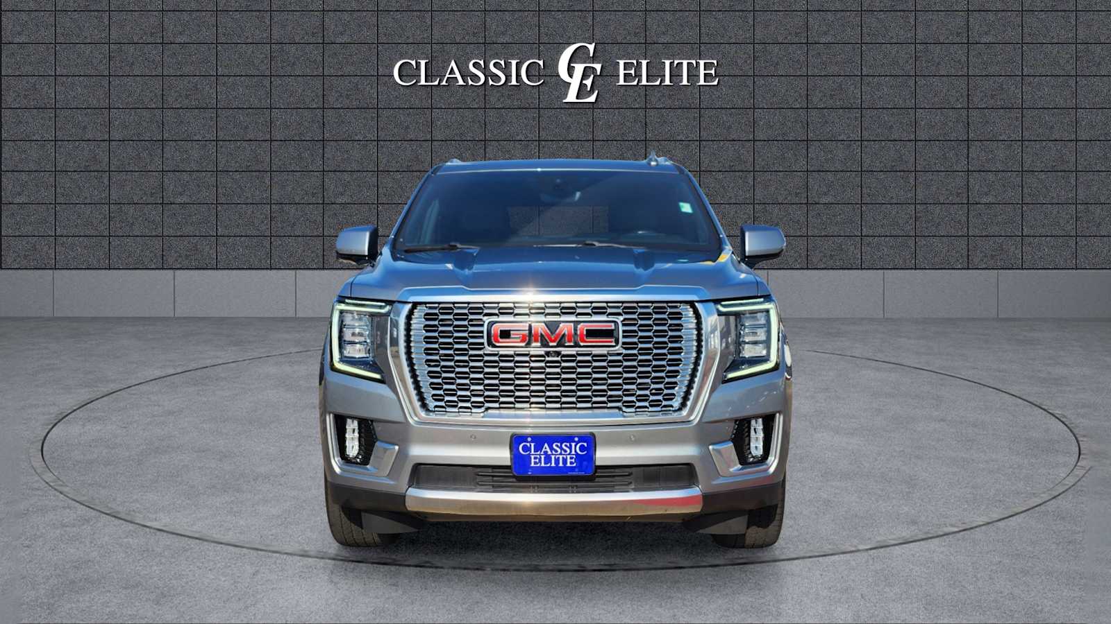 2023 GMC Yukon Denali 2