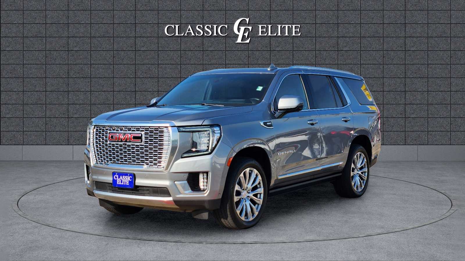 2023 GMC Yukon Denali 3