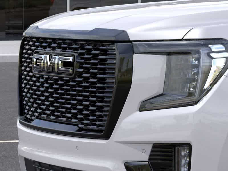 2024 GMC Yukon XL Denali Ultimate 13