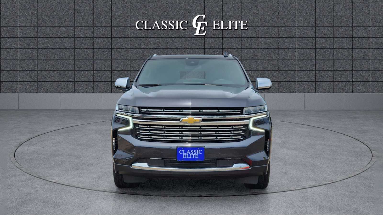 2023 Chevrolet Suburban Premier 2