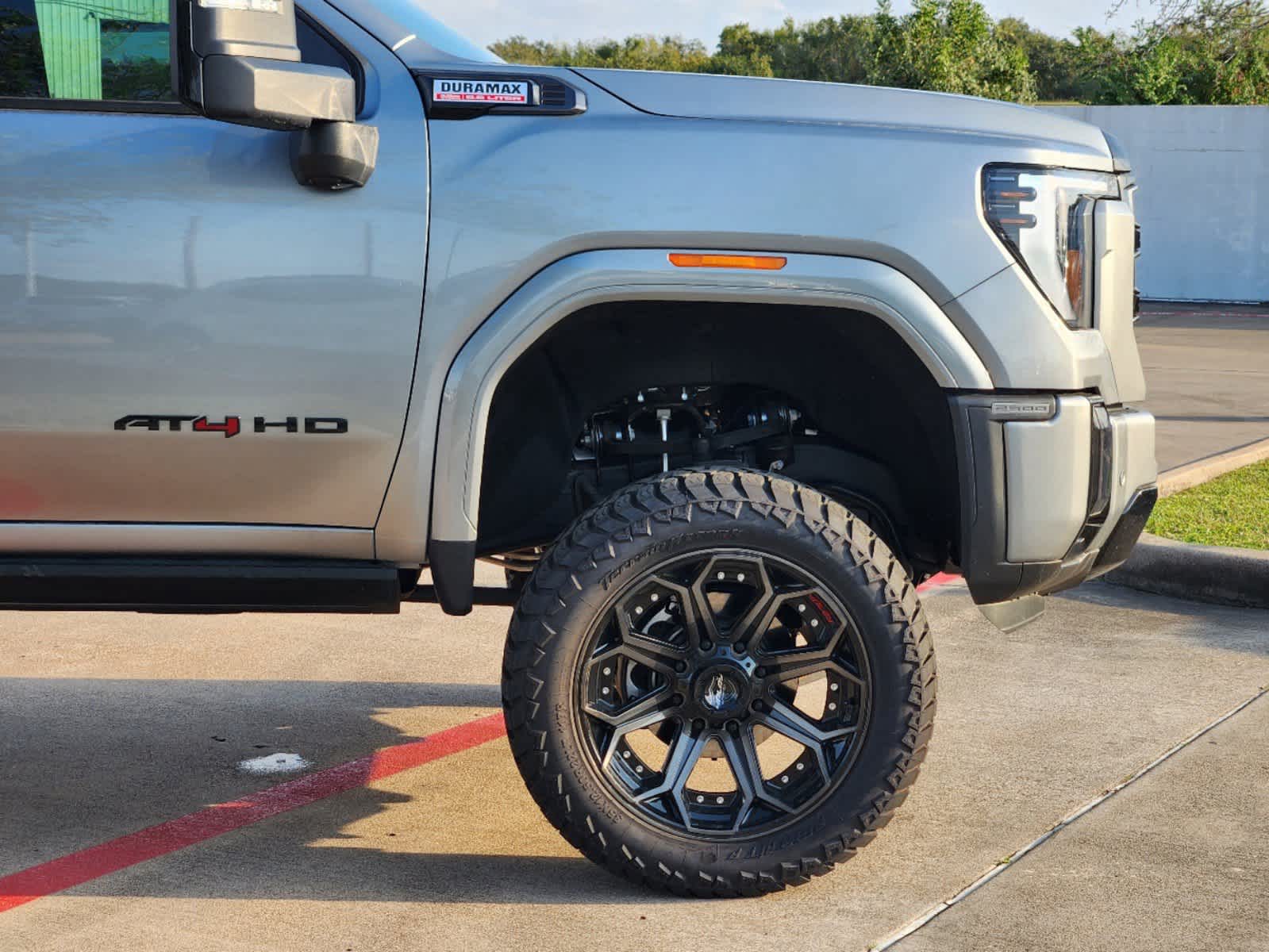 2024 GMC Sierra 2500HD AT4 4WD Crew Cab 159 5