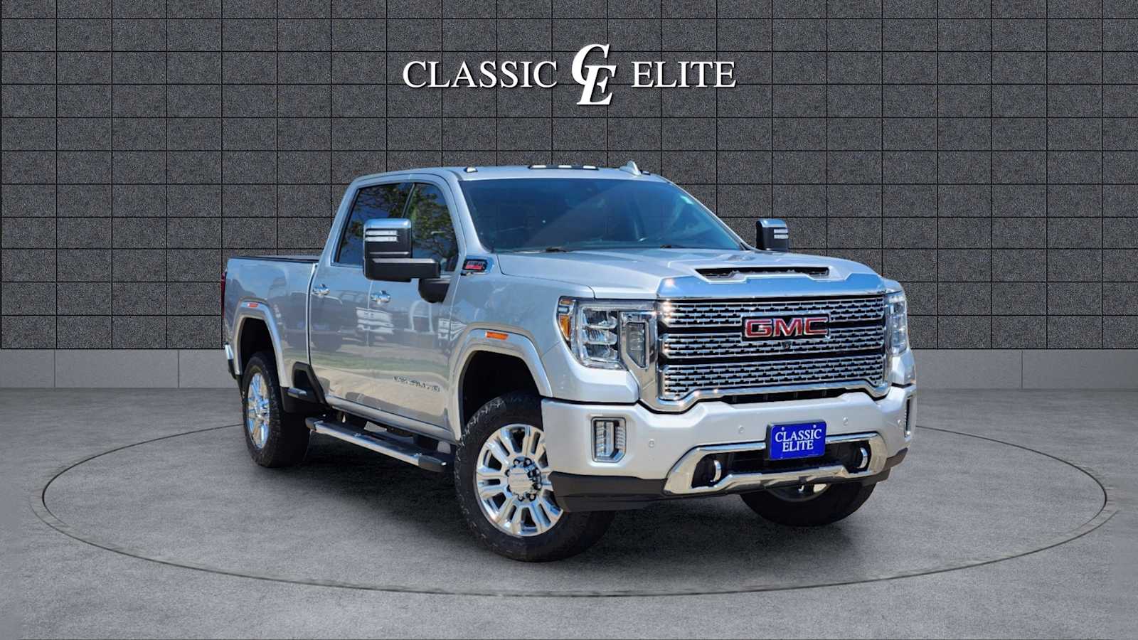 2020 GMC Sierra 2500HD Denali 4WD Crew Cab 159 1