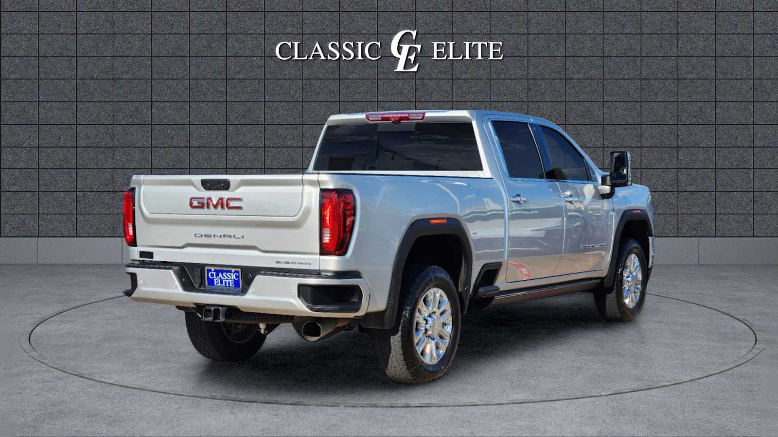 2022 GMC Sierra 2500HD Denali 4WD Crew Cab 159 6