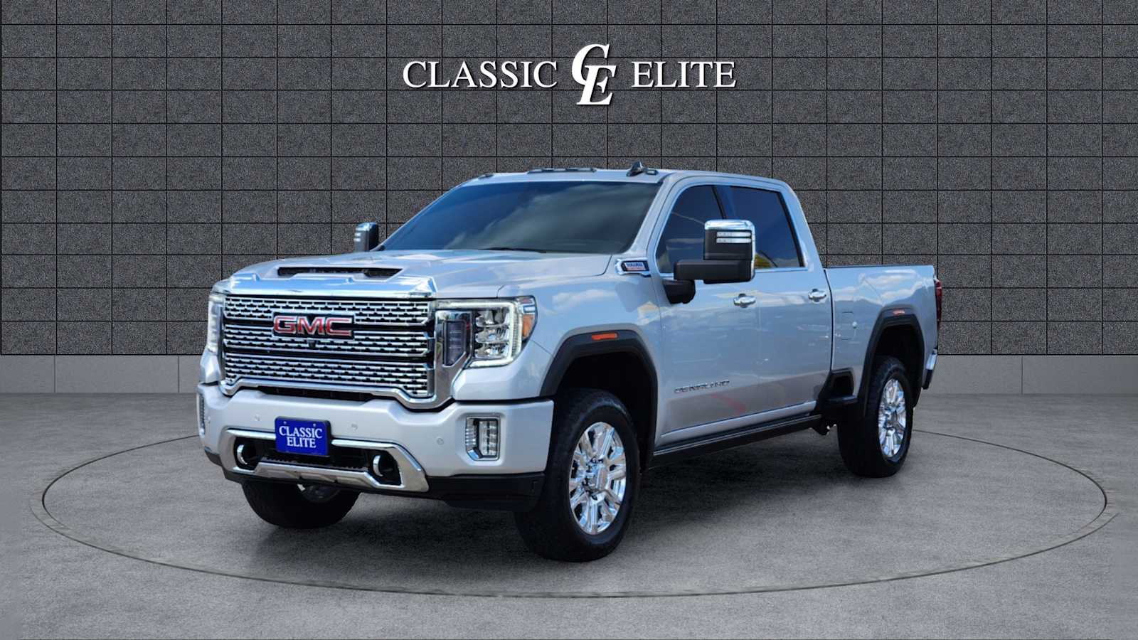 2022 GMC Sierra 2500HD Denali 4WD Crew Cab 159 3