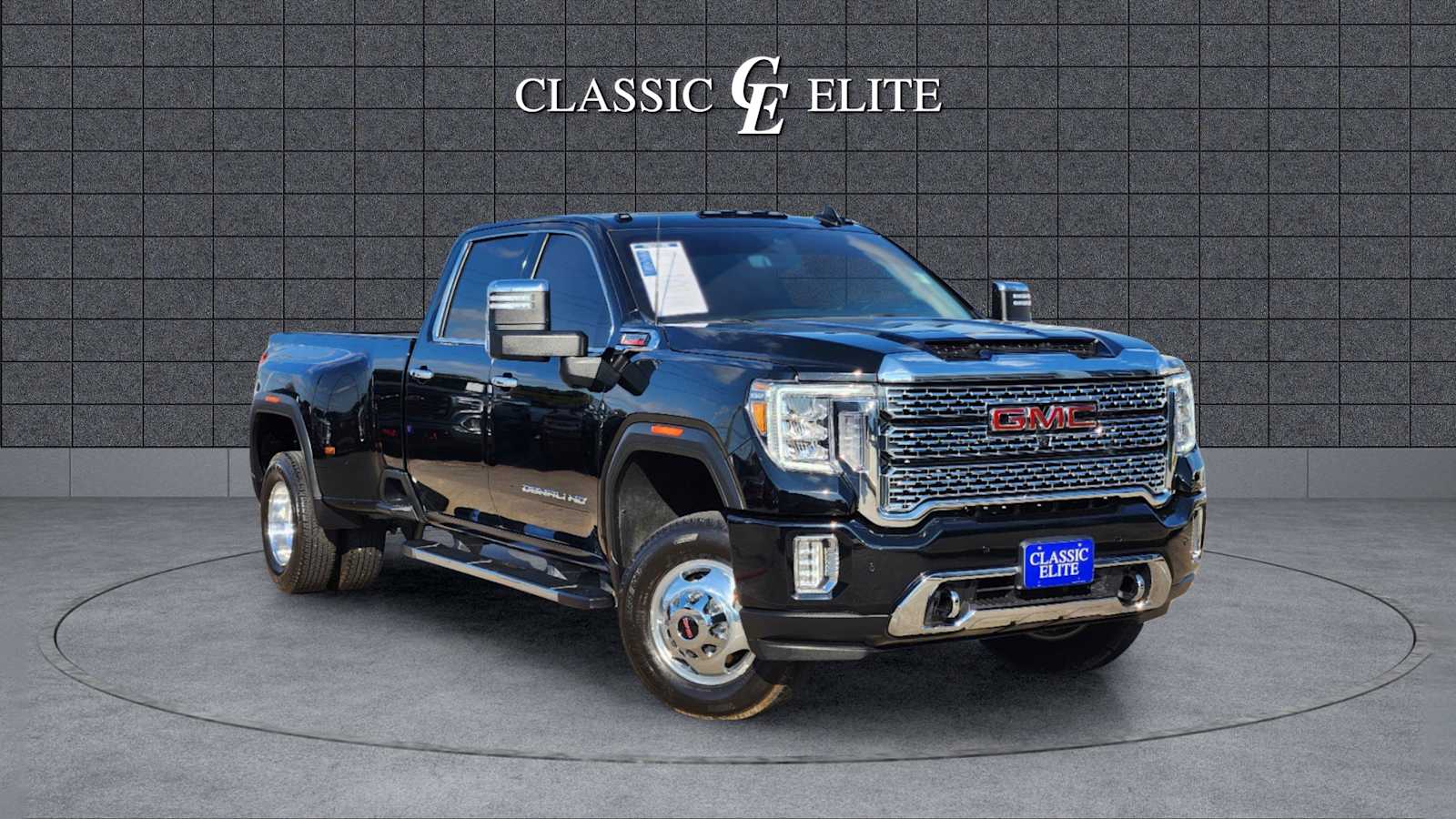 2022 GMC Sierra 3500HD Denali 4WD Crew Cab 172 1