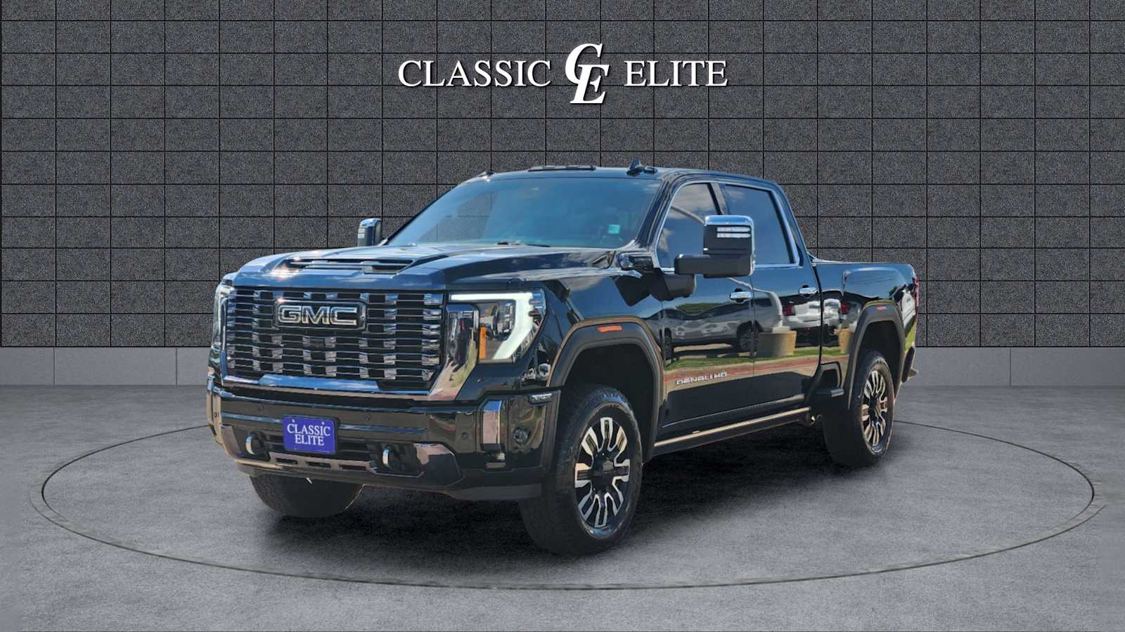 2024 GMC Sierra 2500HD Denali Ultimate 4WD Crew Cab 159 3