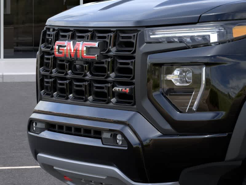 2024 GMC Canyon 4WD AT4 Crew Cab 13