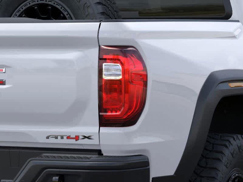 2024 GMC Canyon 4WD AT4X Crew Cab 11