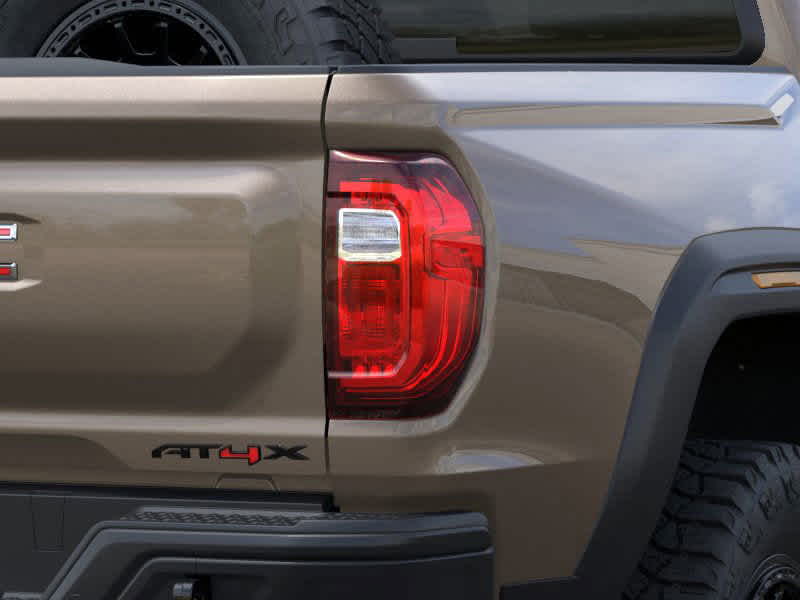 2024 GMC Canyon 4WD AT4X Crew Cab 11