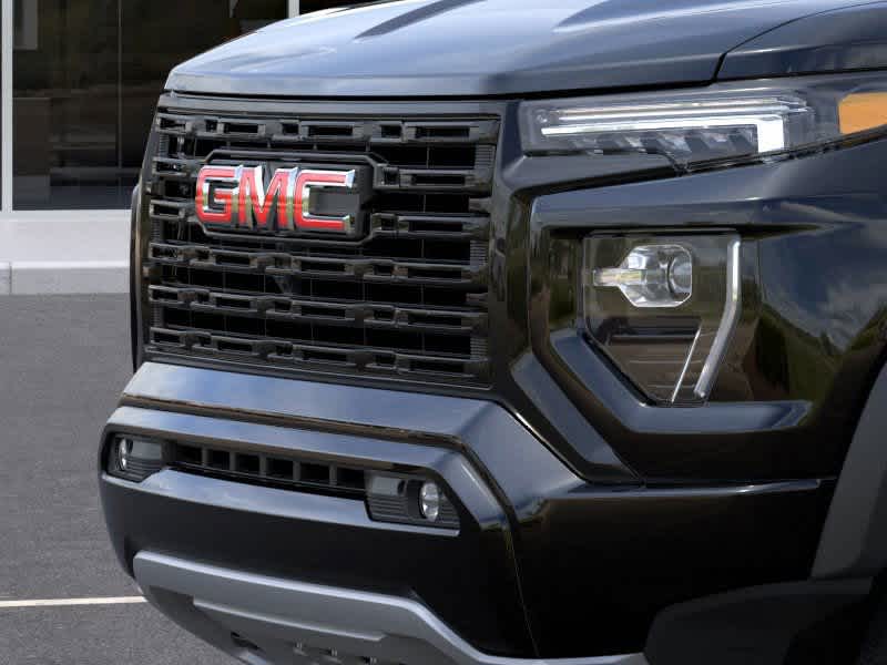 2024 GMC Canyon 4WD Denali Crew Cab 13