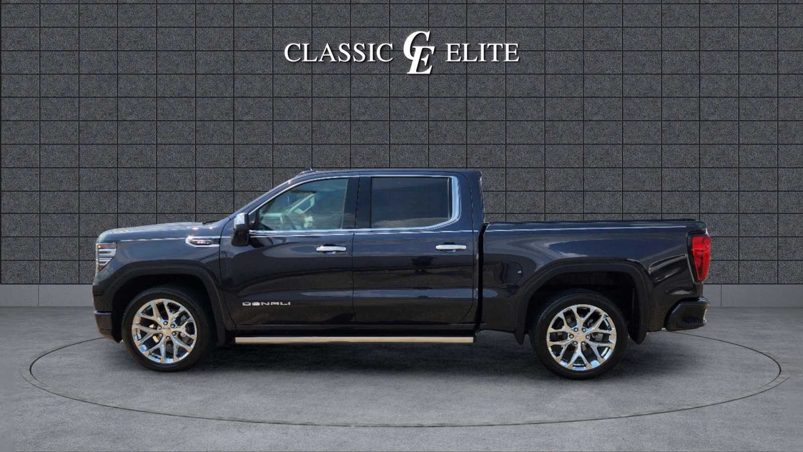 2022 GMC Sierra 1500 Denali 4WD Crew Cab 147 7