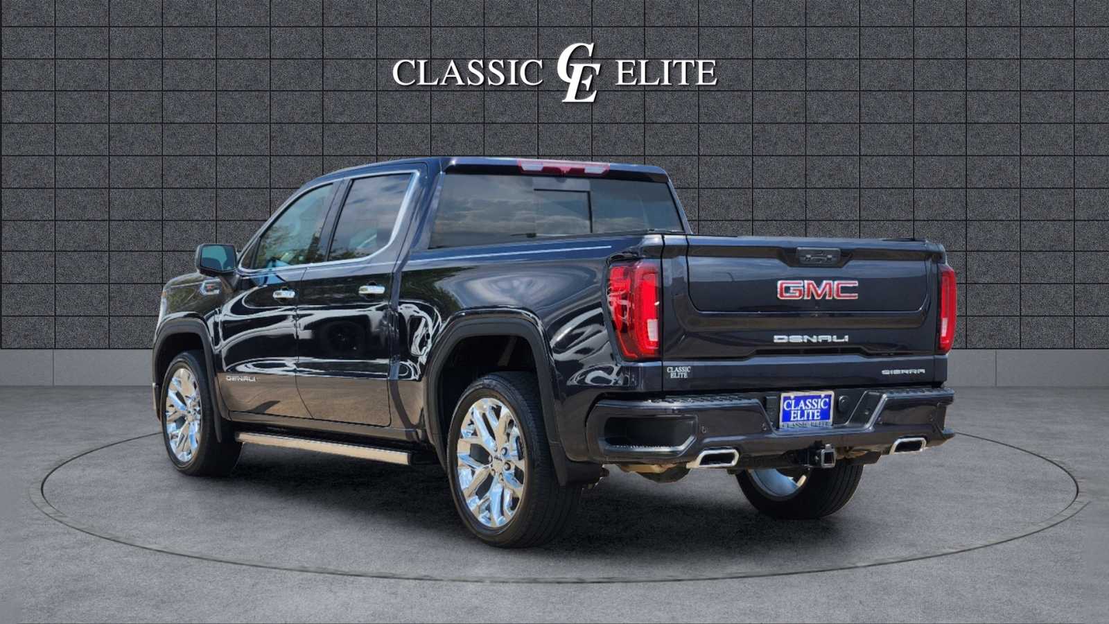 2022 GMC Sierra 1500 Denali 4WD Crew Cab 147 4