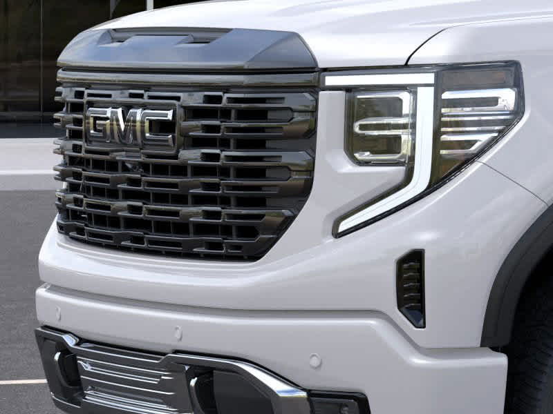 2025 GMC Sierra 1500 Denali Ultimate 4WD Crew Cab 147 13