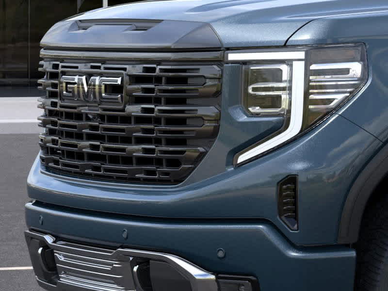 2025 GMC Sierra 1500 Denali Ultimate 4WD Crew Cab 147 13