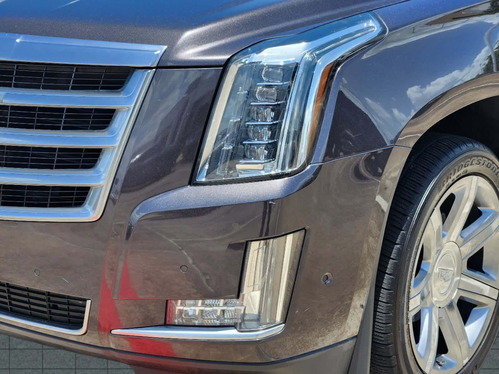 2018 Cadillac Escalade Luxury 9