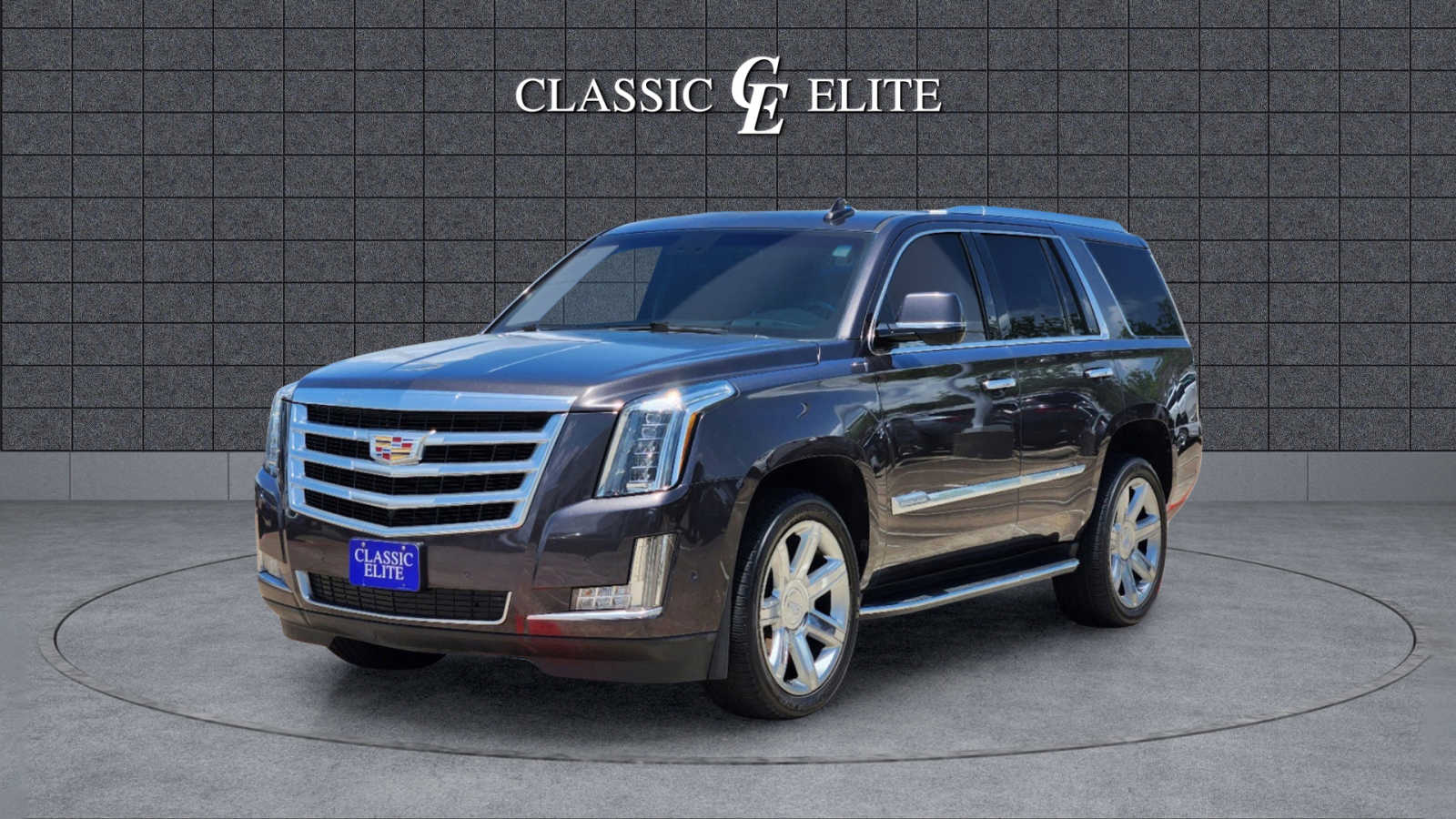 2018 Cadillac Escalade Luxury 3