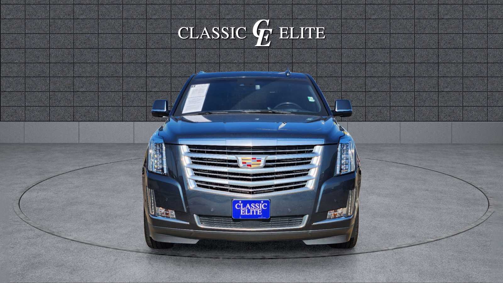 2020 Cadillac Escalade Platinum 2