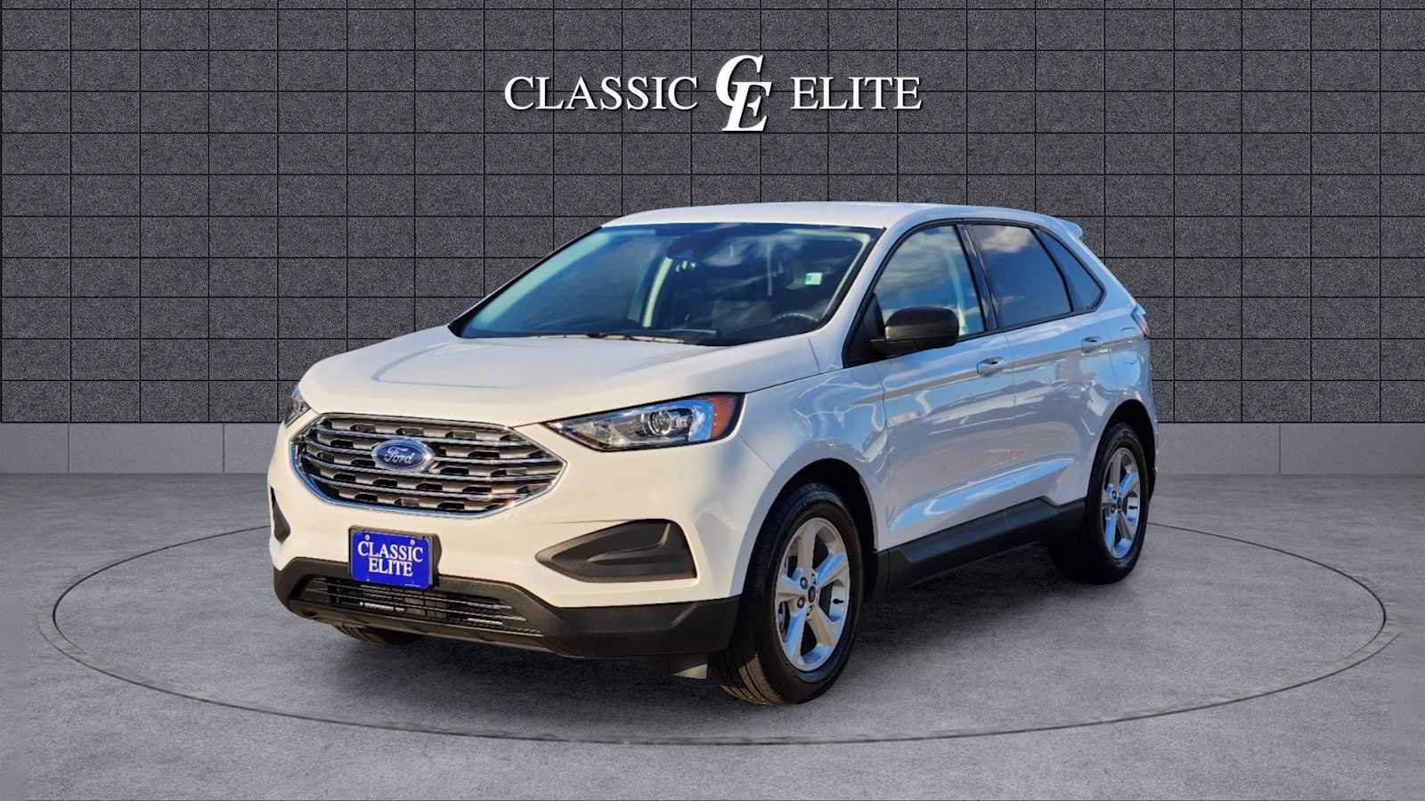 2022 Ford Edge SE 3