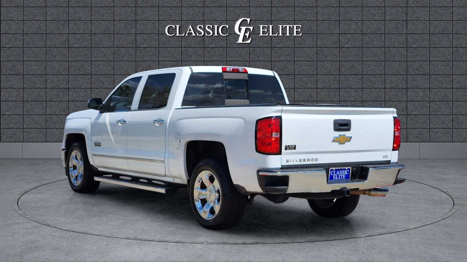 2015 Chevrolet Silverado 1500 LTZ 2WD Crew Cab 143.5 4