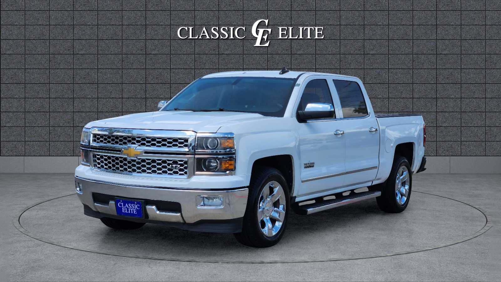 2015 Chevrolet Silverado 1500 LTZ 2WD Crew Cab 143.5 3