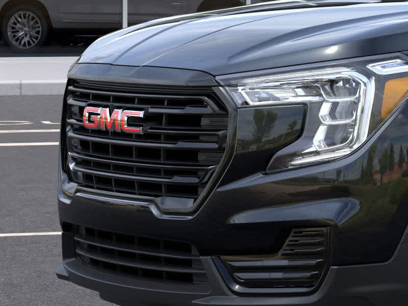 2024 GMC Terrain SLE 13