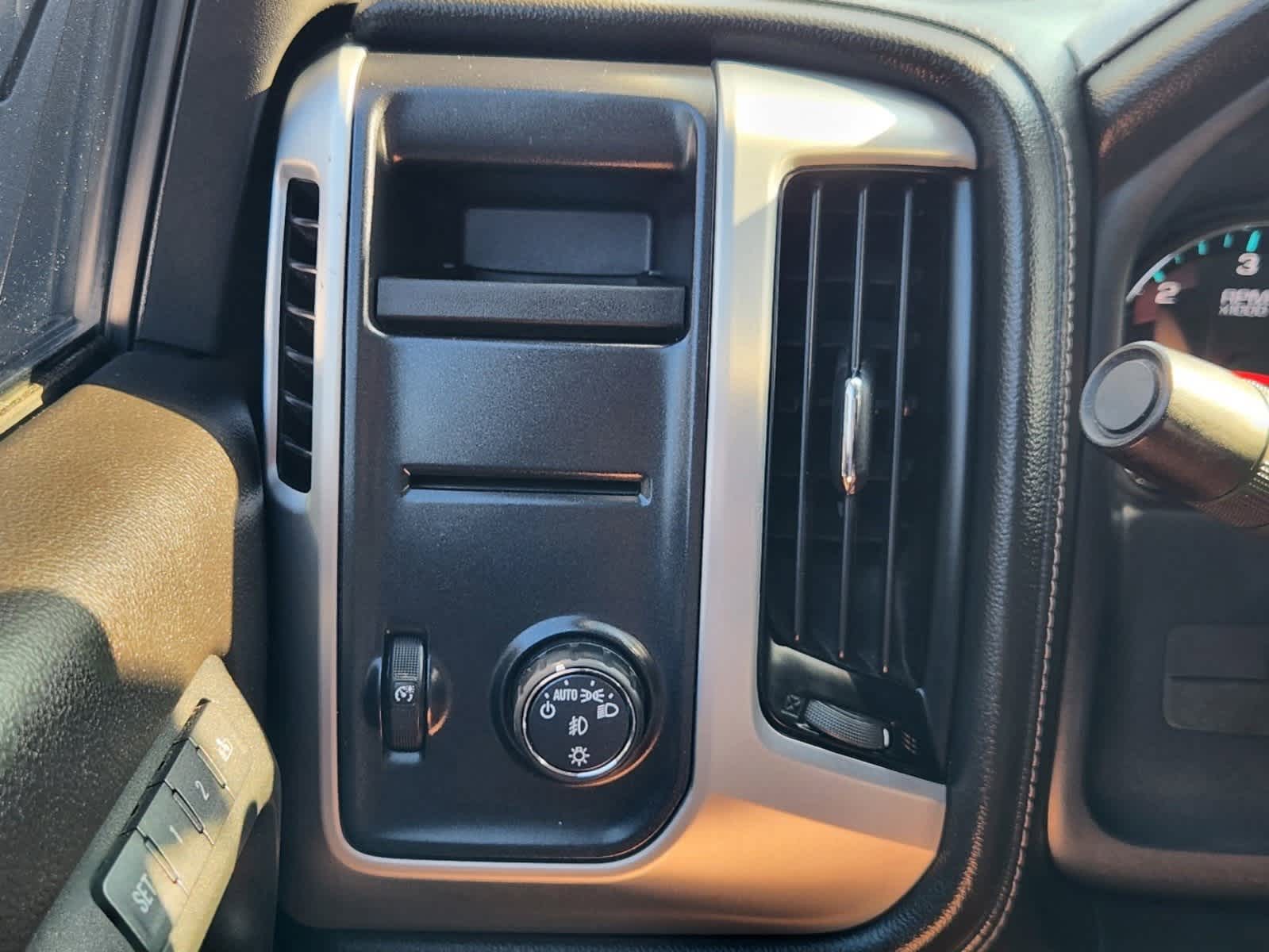 2018 GMC Sierra 1500 SLT 2WD Crew Cab 143.5 24