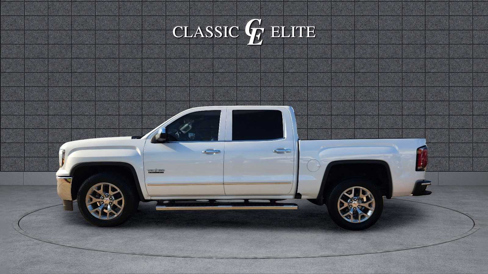 2018 GMC Sierra 1500 SLT 2WD Crew Cab 143.5 7