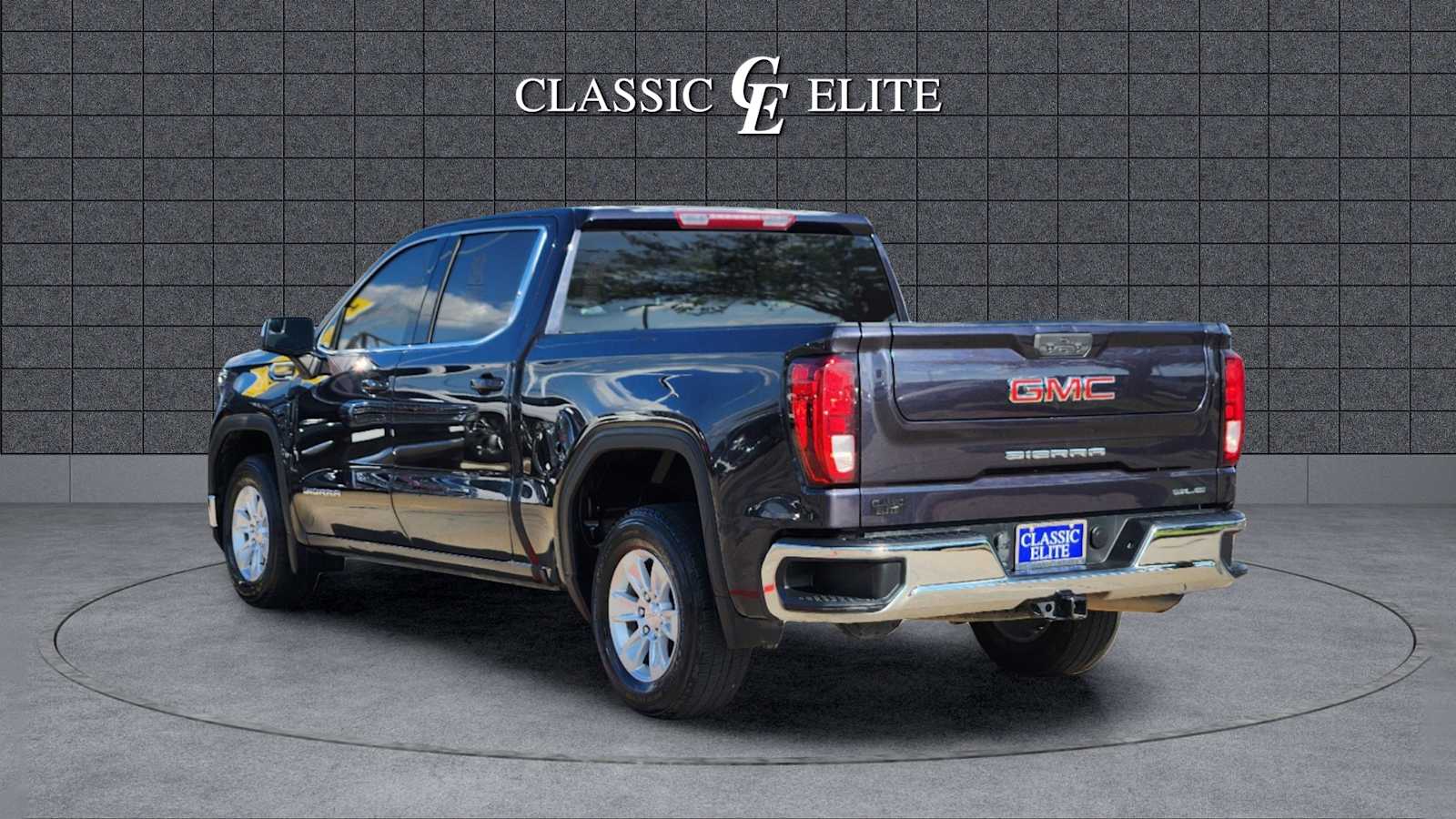 2022 GMC Sierra 1500 SLE 2WD Crew Cab 147 4