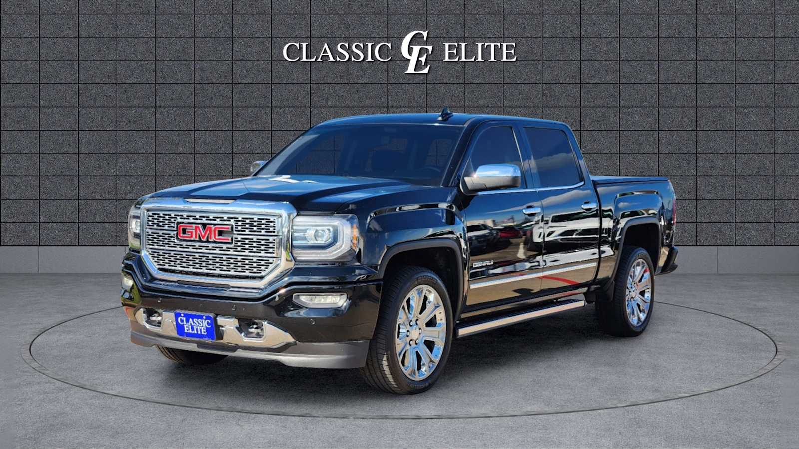 2018 GMC Sierra 1500 Denali 4WD Crew Cab 143.5 3