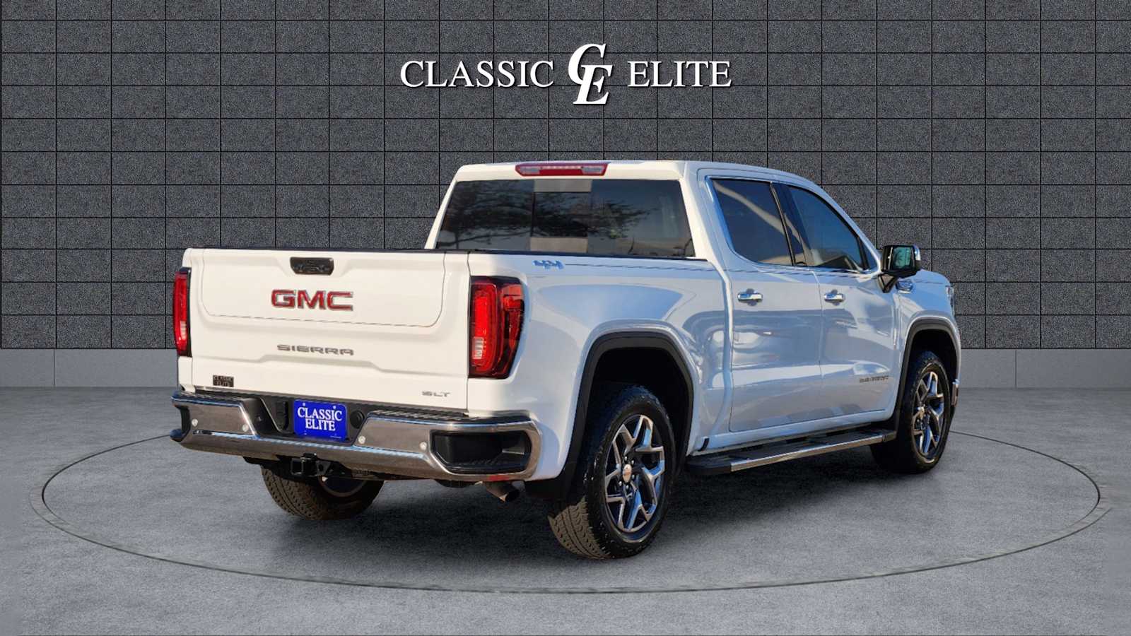 2024 GMC Sierra 1500 SLT 4WD Crew Cab 147 6