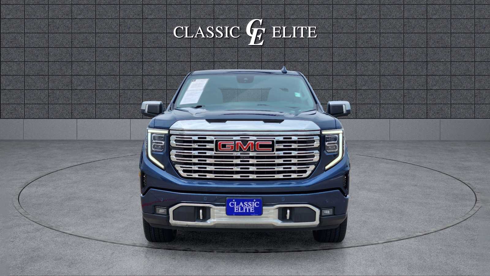 2023 GMC Sierra 1500 Denali 4WD Crew Cab 147 2