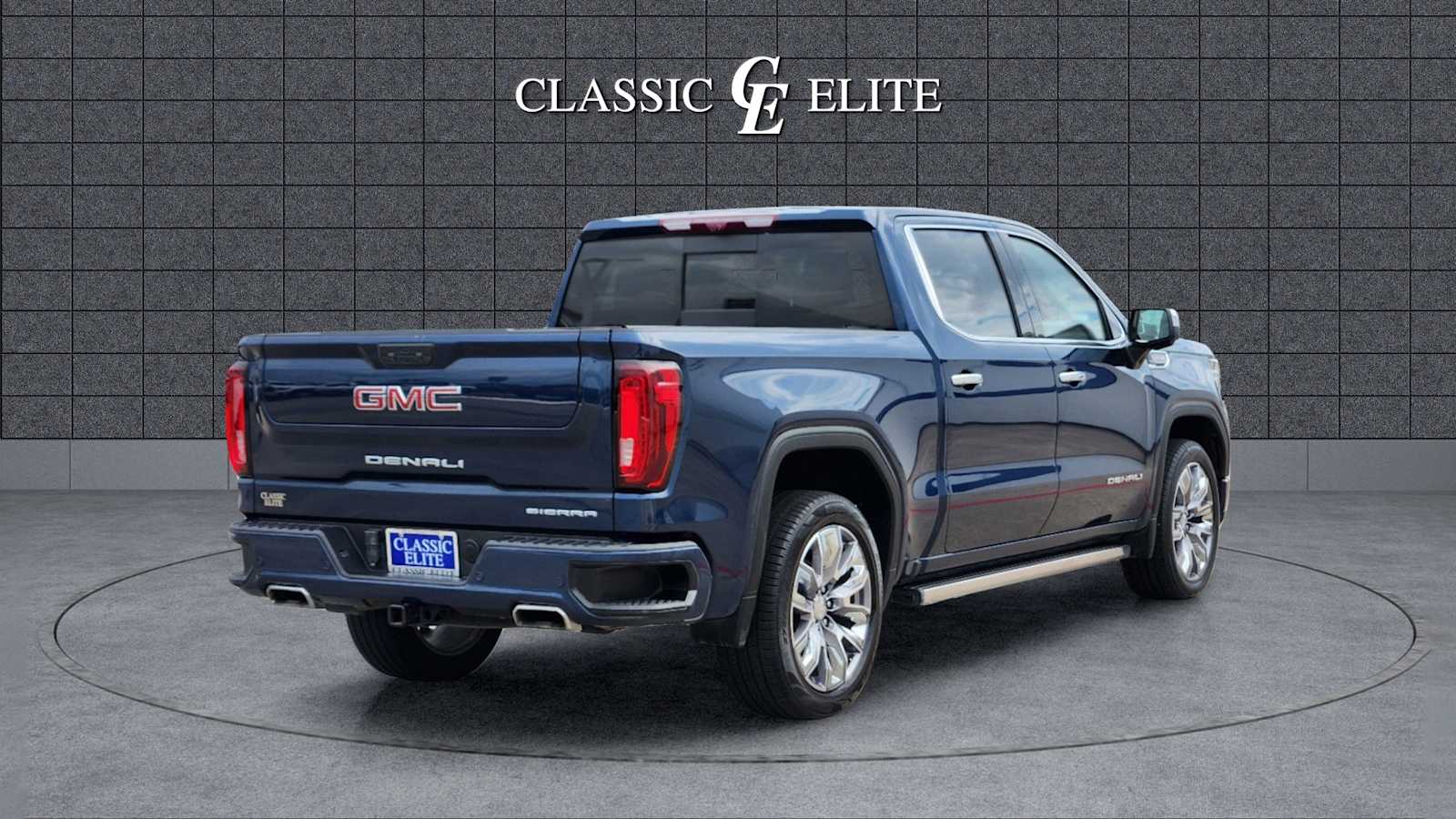 2023 GMC Sierra 1500 Denali 4WD Crew Cab 147 6