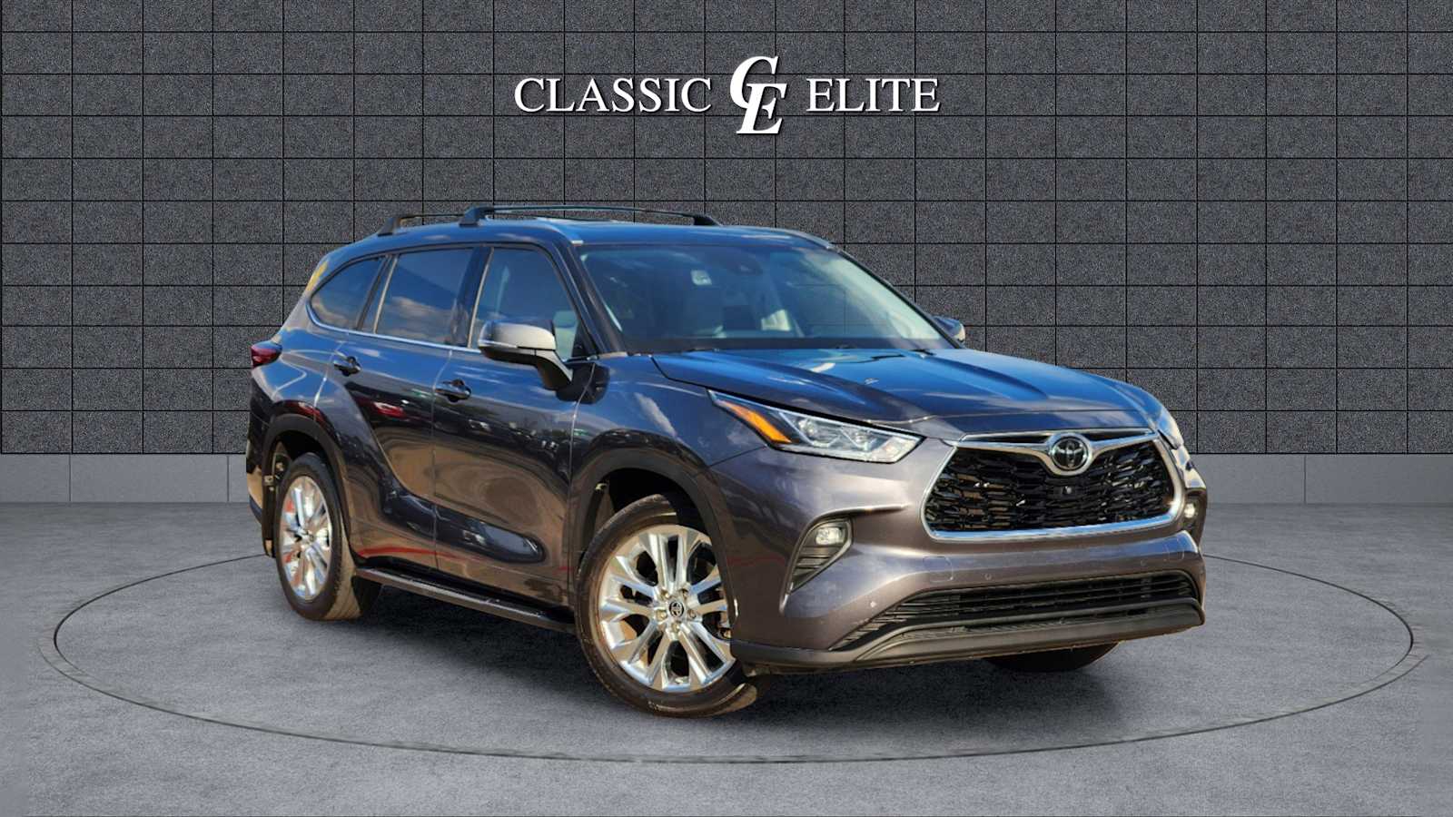 2021 Toyota Highlander Limited 1