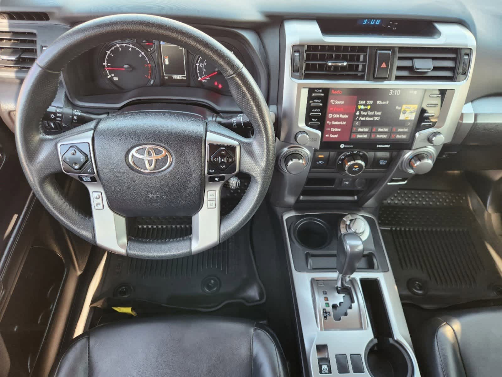 2021 Toyota 4Runner SR5 14