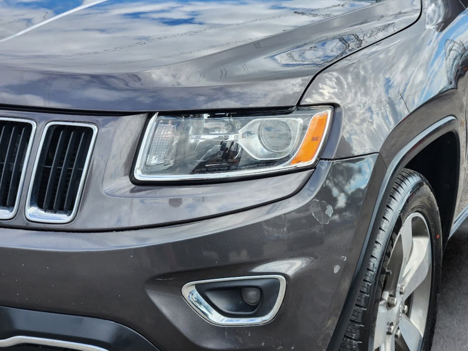 2015 Jeep Grand Cherokee Limited 31