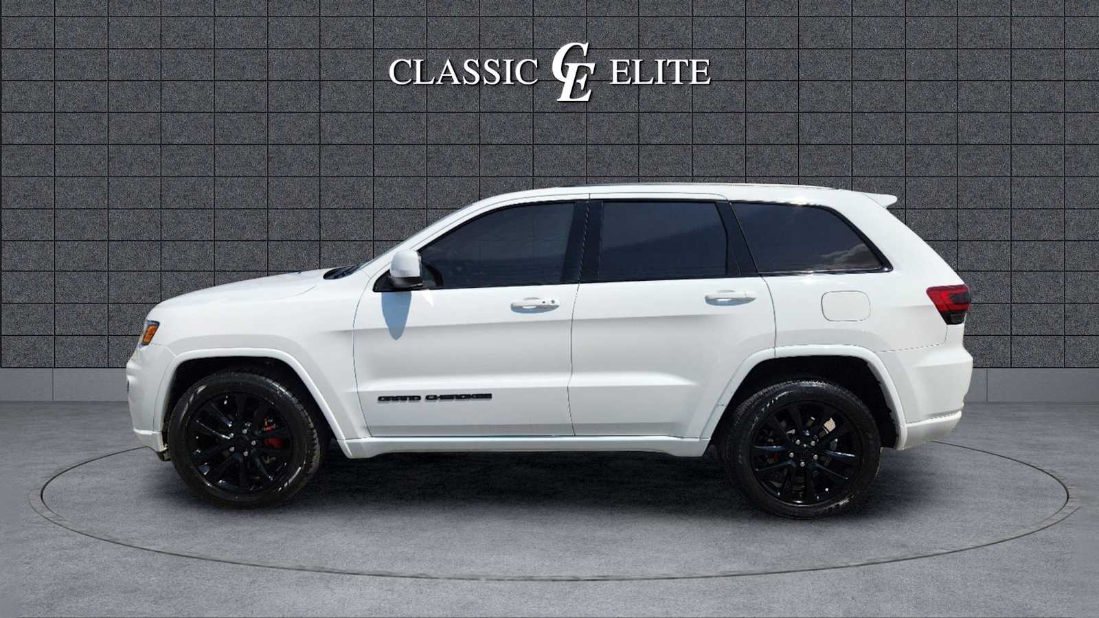 2020 Jeep Grand Cherokee Altitude 4