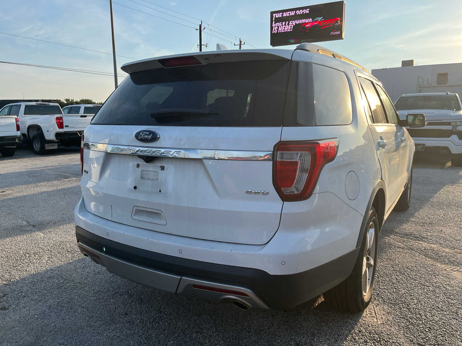 2016 Ford Explorer XLT 3