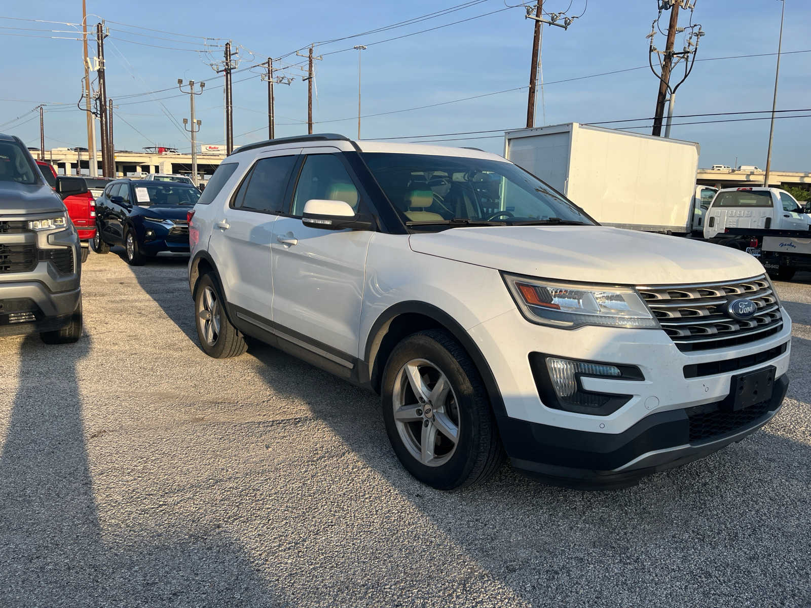 2016 Ford Explorer XLT 4