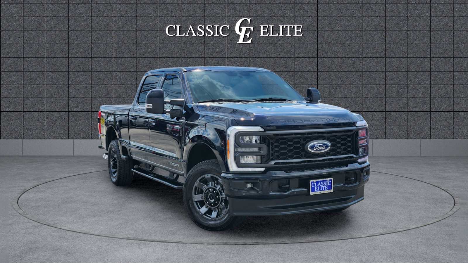 2023 Ford Super Duty F-250 SRW LARIAT 4WD Crew Cab 6.75 Box 1