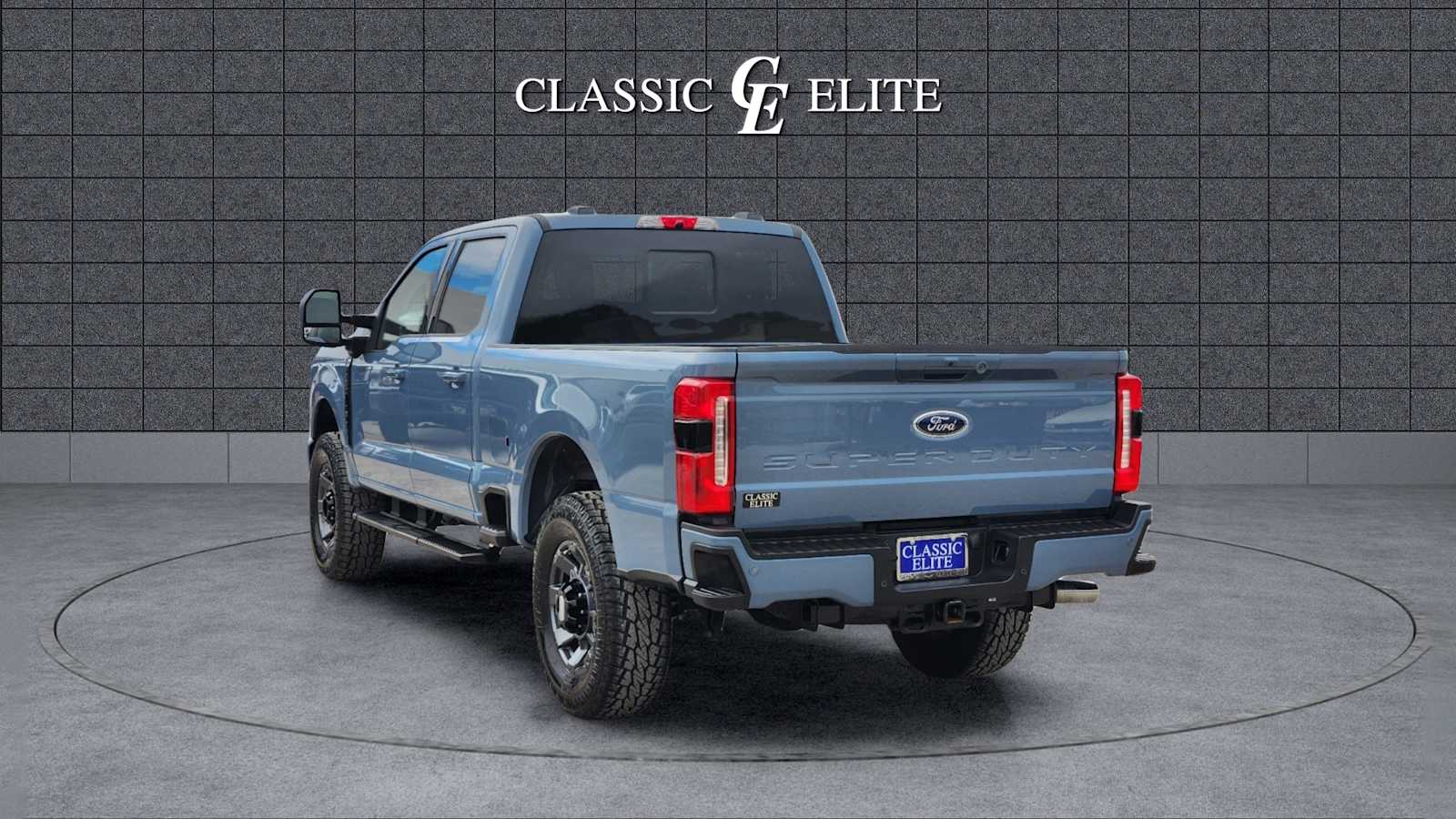 2023 Ford Super Duty F-250 SRW LARIAT 4WD Crew Cab 6.75 Box 5